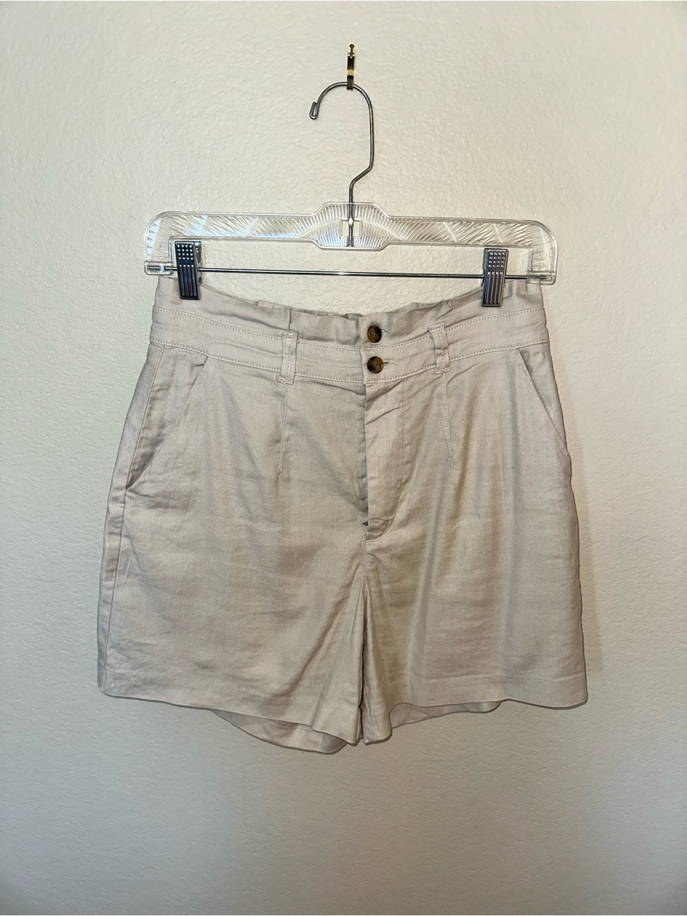 Button Up Tan Evereve Shorts Women
